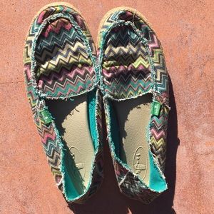 Sanuk loafers size 8, gently used and loved
